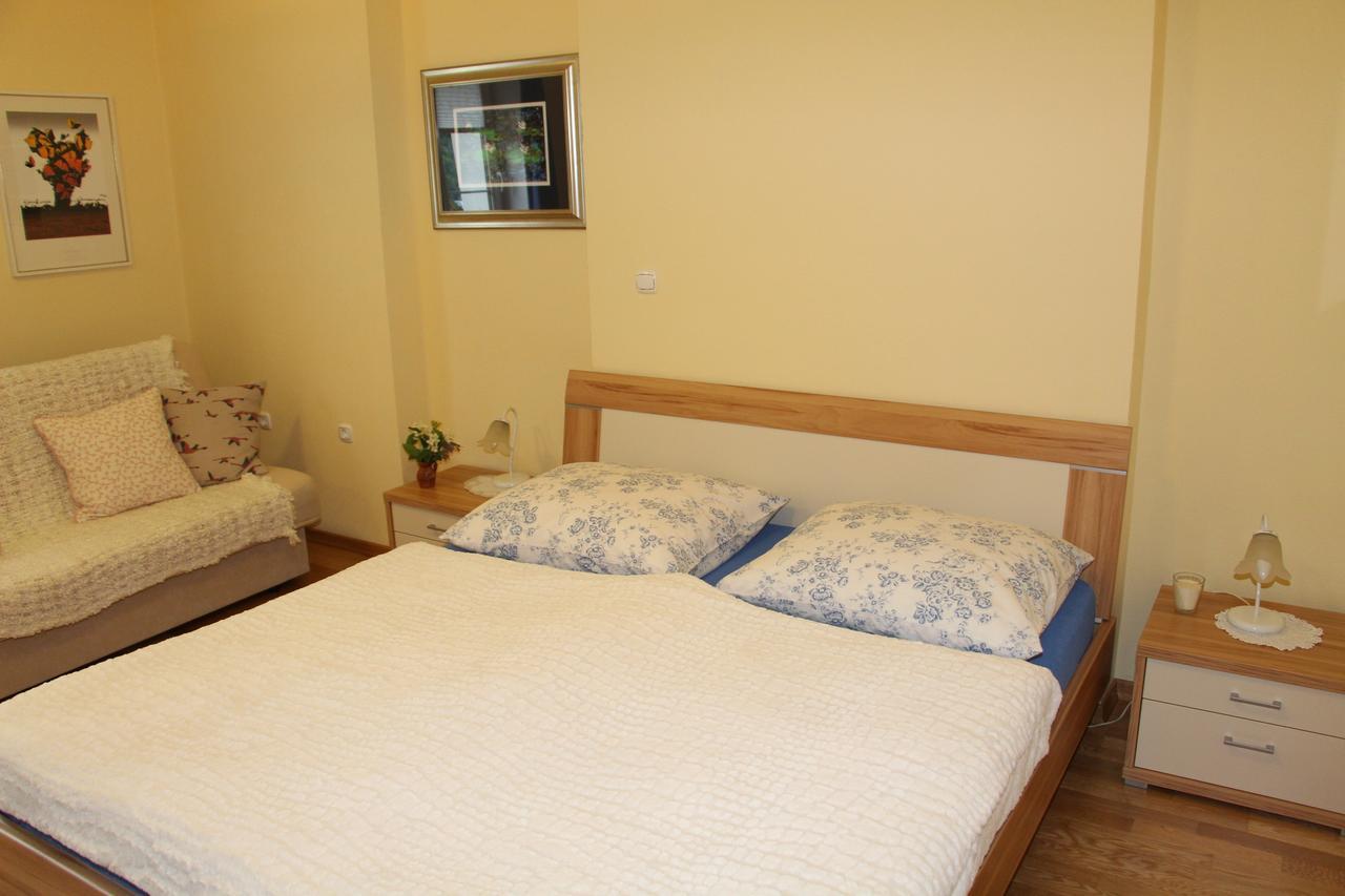 Prenocisca Angelin Hram, Tiny Apartments Markovec Exterior photo