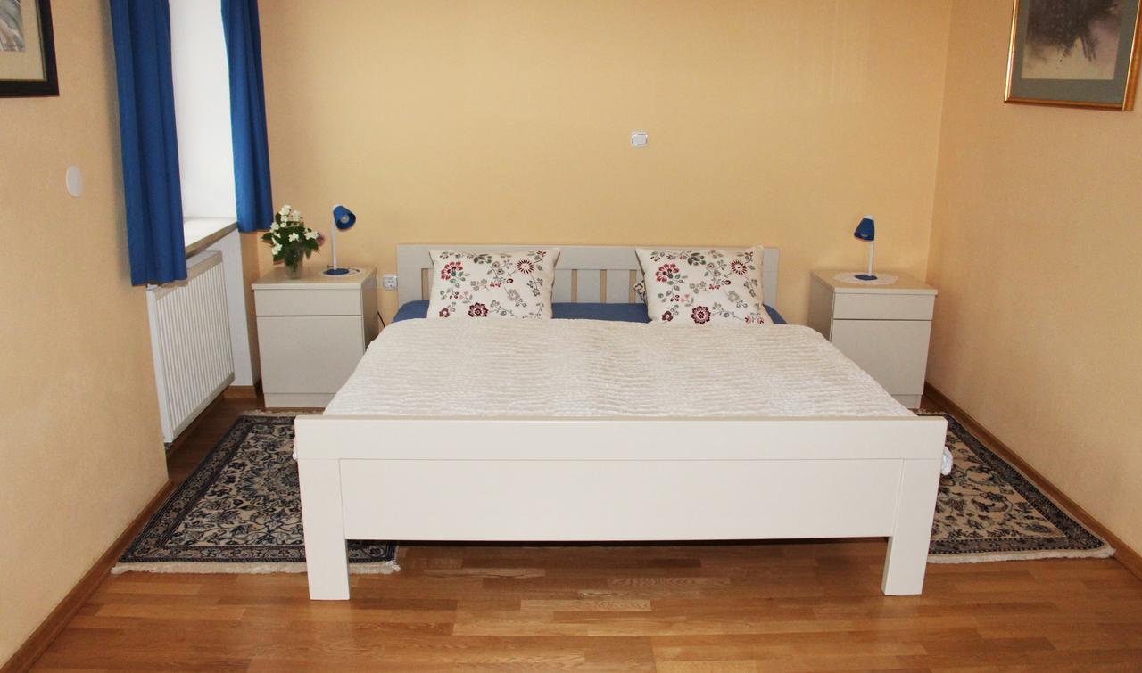 Prenocisca Angelin Hram, Tiny Apartments Markovec Exterior photo